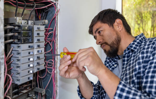 Best Best Electricians Near Me  in Moore, OK